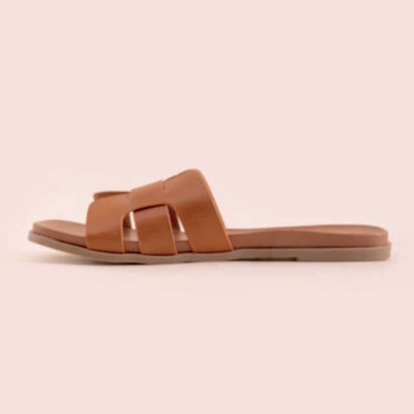 NWT Qupid Laylow Sandals | 7 | Camel - Picture 6 of 10